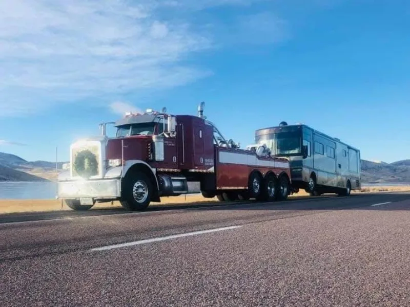 I-40 highway towing